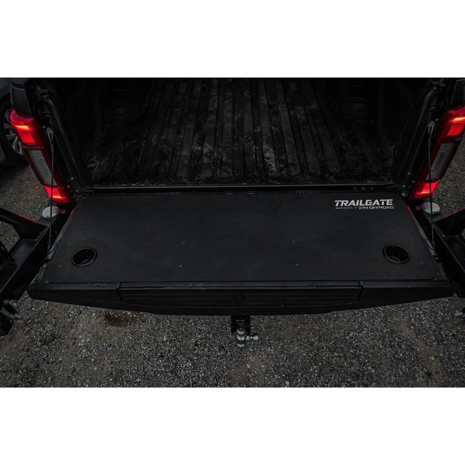 Ford tailgate panels for Super Duty, Ranger, and Maverick.