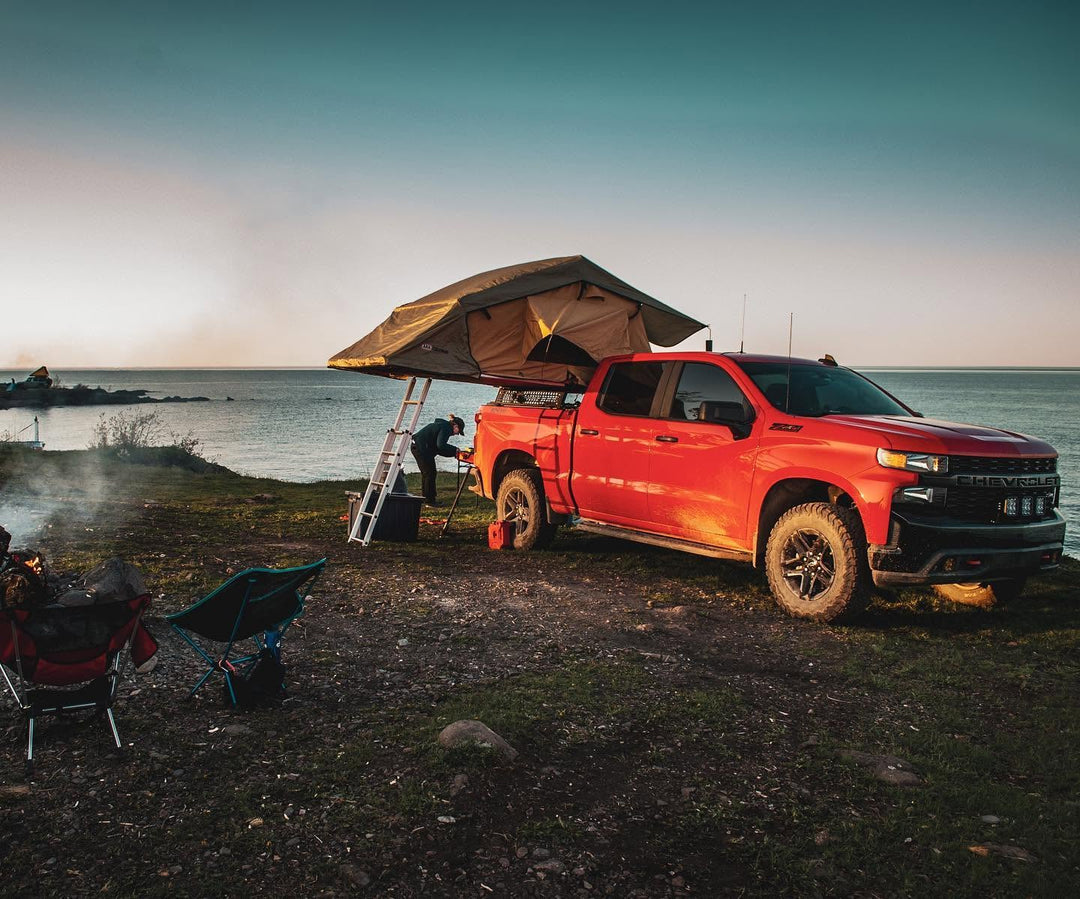 Chevy Silverado &amp; GMC Sierra 1500 Bed Bars | XBRS Low-Profile Truck Bed Cross BarsXtrusion Overland